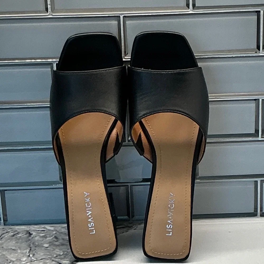 Lisa Vicky Vital-V Black Sheep Nappa Leather Square Toe Block Heel Sandals 7.5M‎